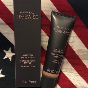 Mary Kay TimeWise® Matte 3D Foundation